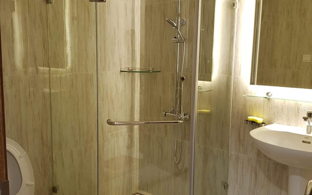 Chuyên bán và cho thuê căn hộ The Golden Star 11 Chuyên bán và cho thuê căn hộ The Golden Star 11