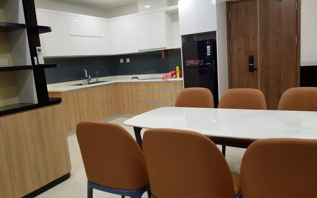 Chuyên bán và cho thuê căn hộ The Golden Star 14 Chuyên bán và cho thuê căn hộ The Golden Star 14