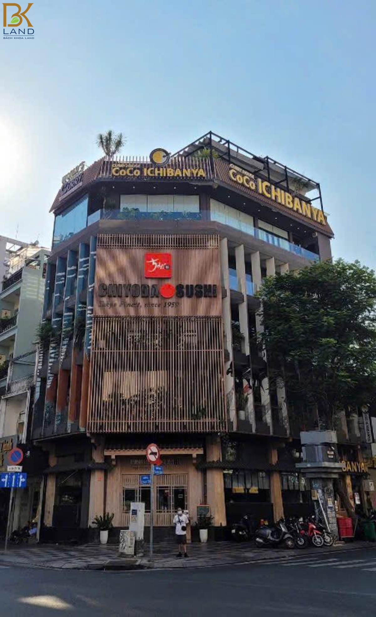 BÁN CĂN GÓC 256 LÊ THÁNH TÔN QUẬN 1 2 BÁN CĂN GÓC 256 LÊ THÁNH TÔN QUẬN 1 2