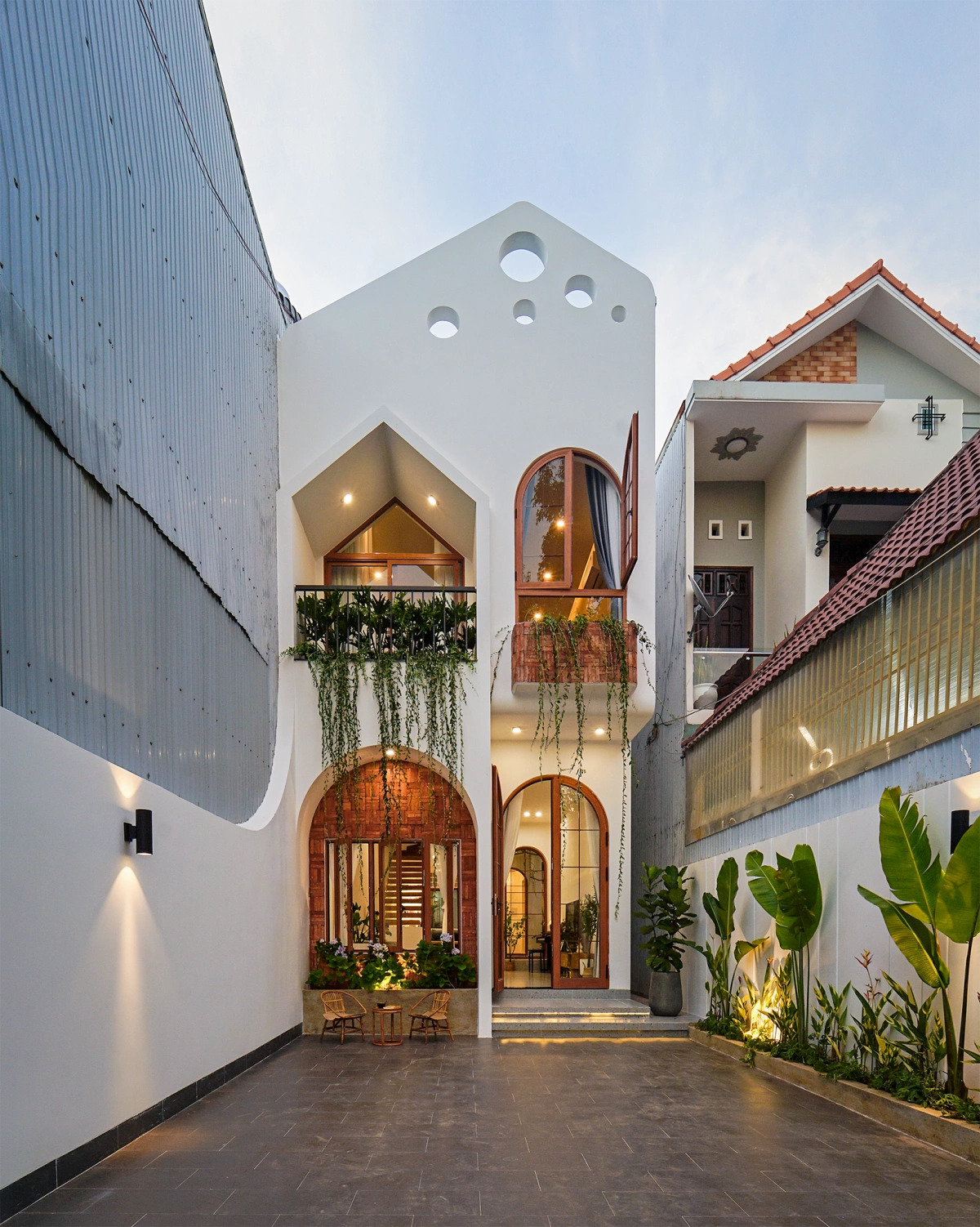 thiet-ke-nha-pho-100m2-ngap-tran-anh-sang-tai-can-tho