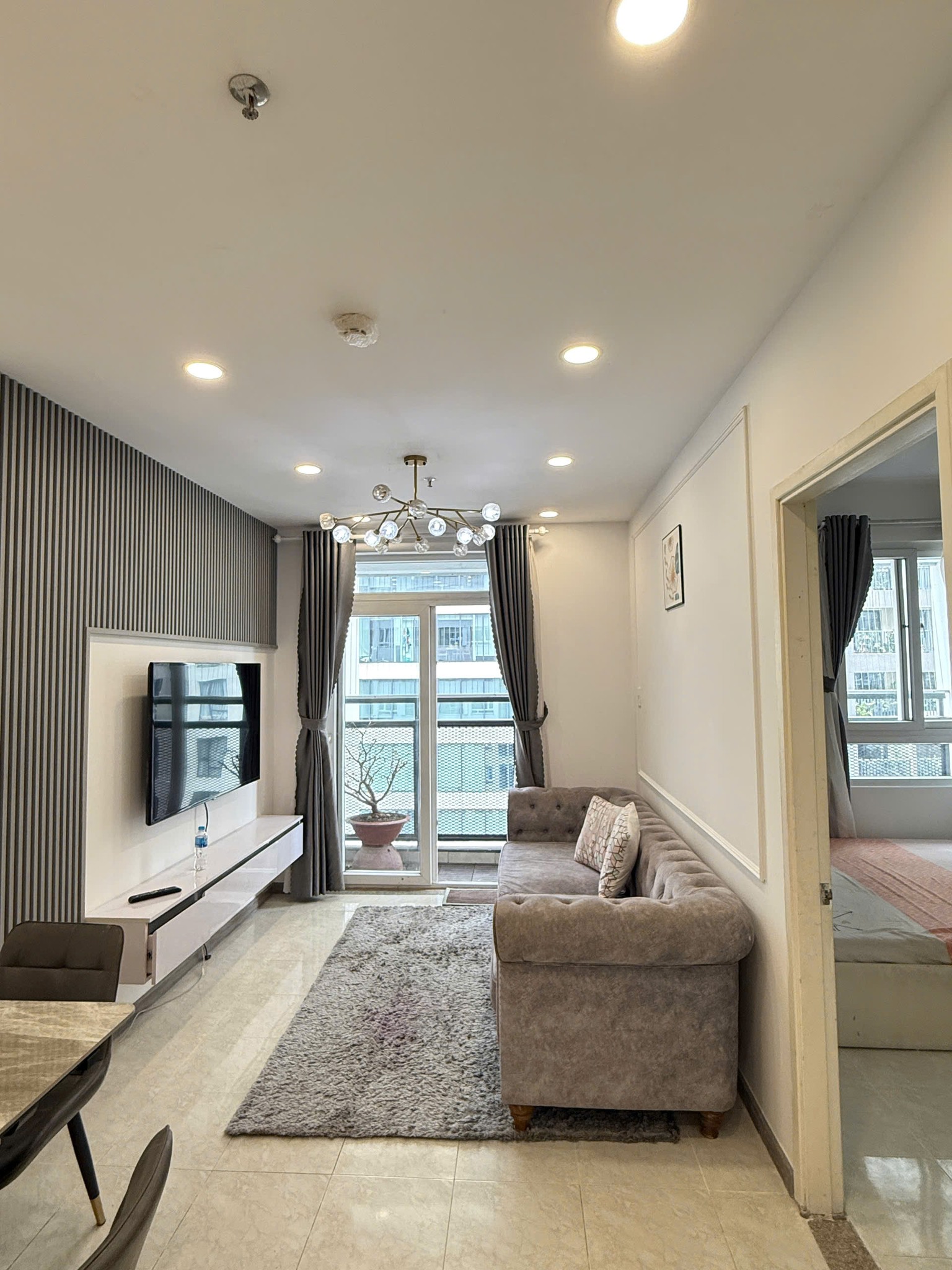 Căn hộ 90 Riverside Nguyễn Hữu Cảnh 4