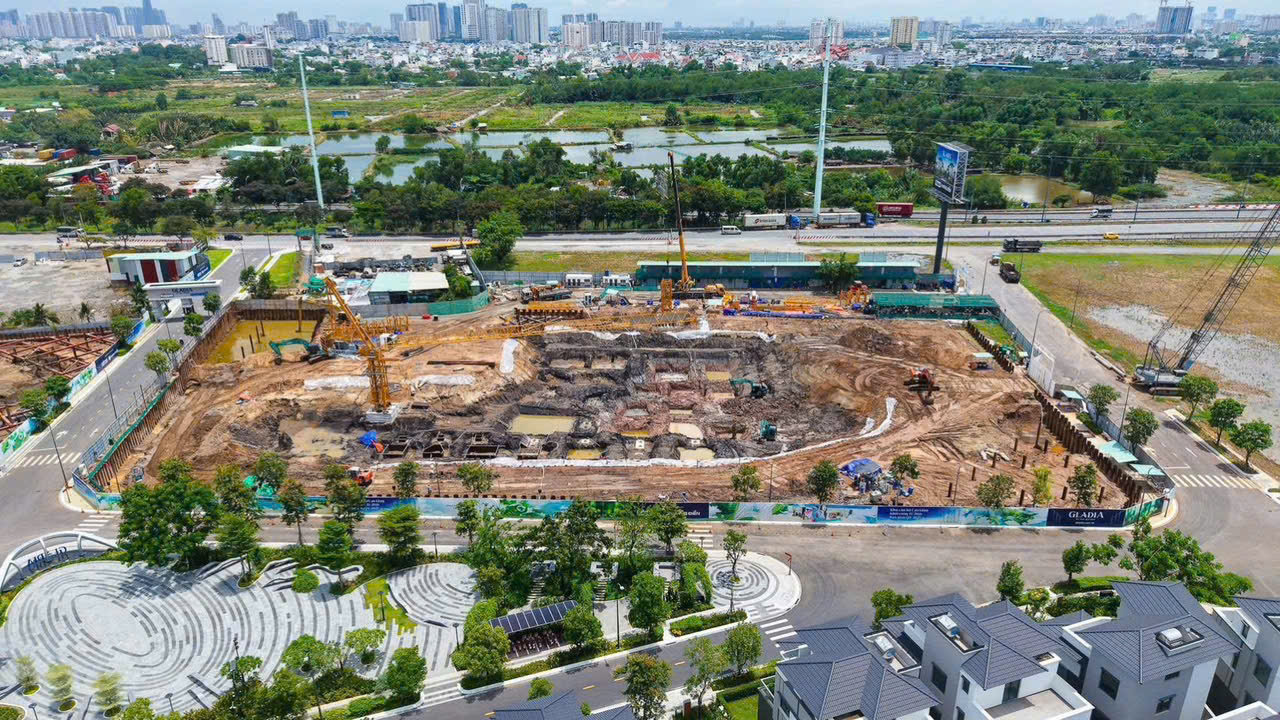 Căn hộ Gladia Heights Khang Điền 13
